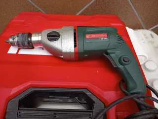 Taladro percutor Metabo SB 900