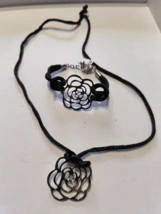 Conjunto Collar y Pulsera Flor Negra