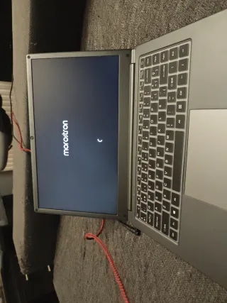 Morostron Portátil Gris y Negro