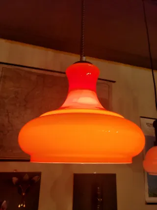 Lampada a sospensione anni '60 opalino arancione