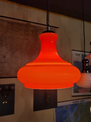 Lampada a sospensione anni '60 opalino arancione