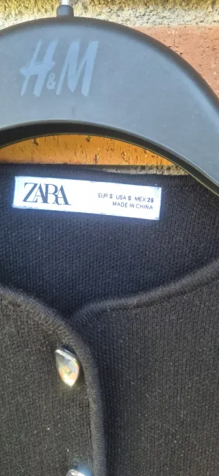 Chaleco Zara Negro Botones