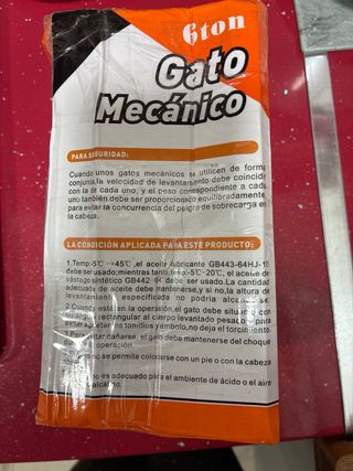 gato mecánico