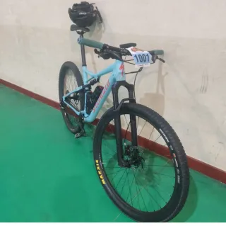 Bicicleta Specialized Epic MTB Doppia Sospensione