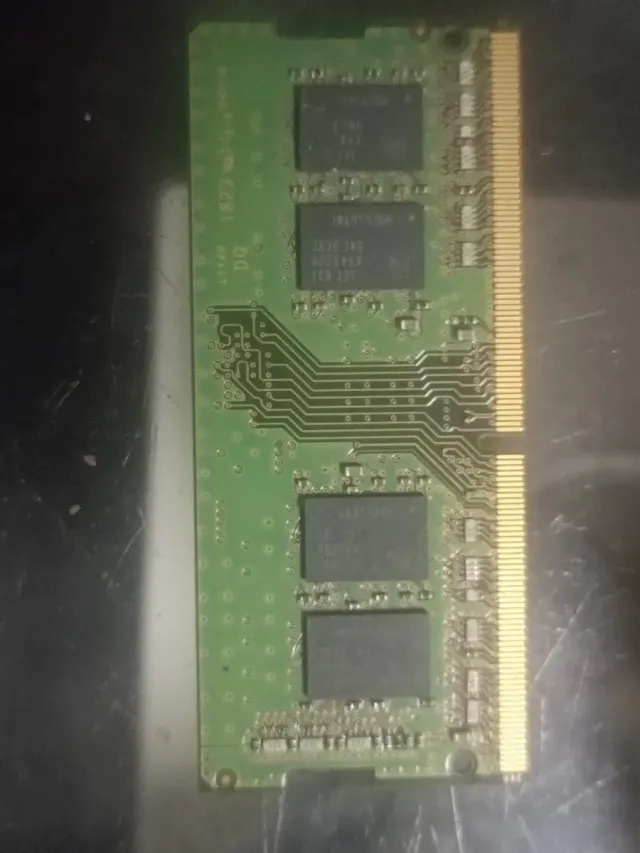 Memoria RAM Samsung 8GB DDR4 2400T