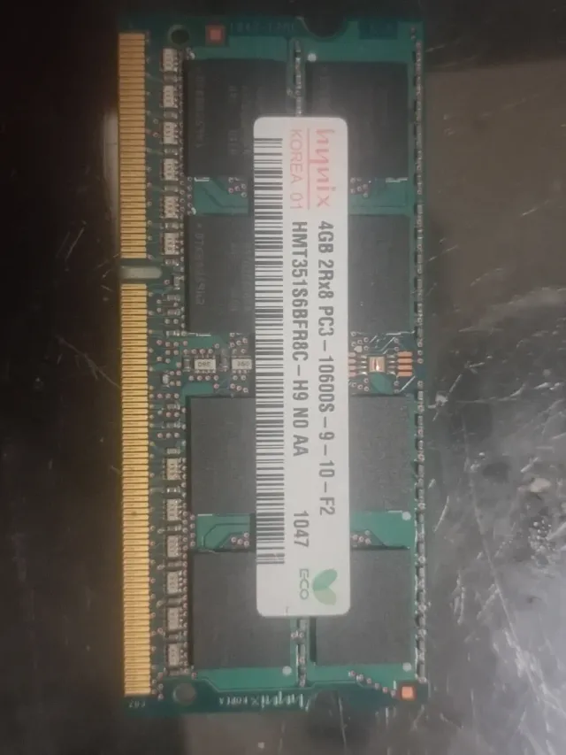 Hynix 4GB DDR3 PC3-10600S RAM