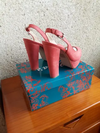 Zapatos de tacón rojos/rosas T36