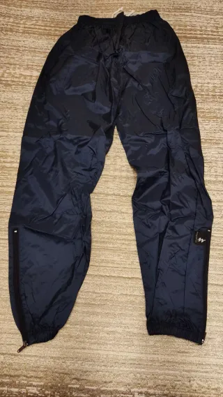 Conjunto chubasquero infantil Quechua.