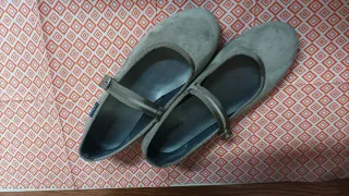 Merceditas Victoria Grises Talla 40