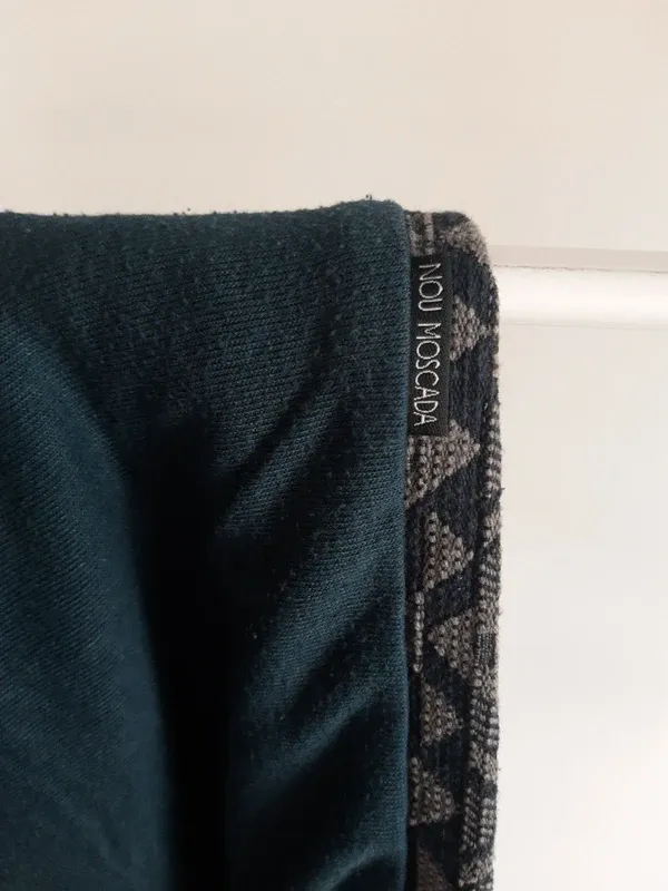 Bufanda tipo buff diseño geométrico