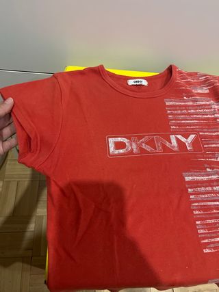 Camiseta DKNY Talla S Roja