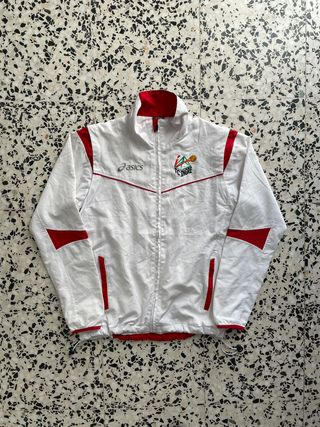 Chaqueta Asics Blanca y Roja Convertible