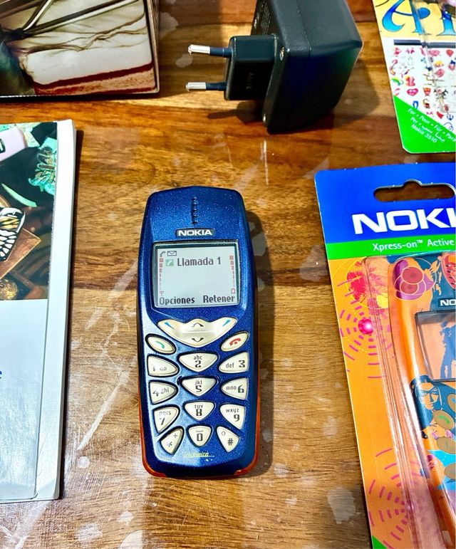 Nokia 3510i Libre con Caja + 3 Carcasa Precintado