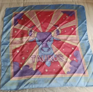 Pañuelo multiusos, horóscopo Tauro
