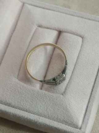 Anillo oro blanco y amarillo con diamantes