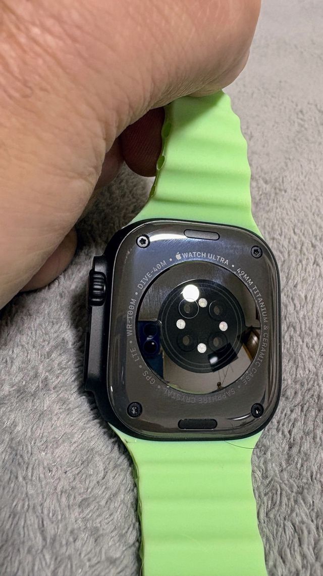 Apple Watch Ultra 2 Negro/Verde