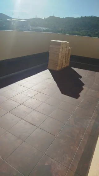 Azulejos Baño 20x40 rayado