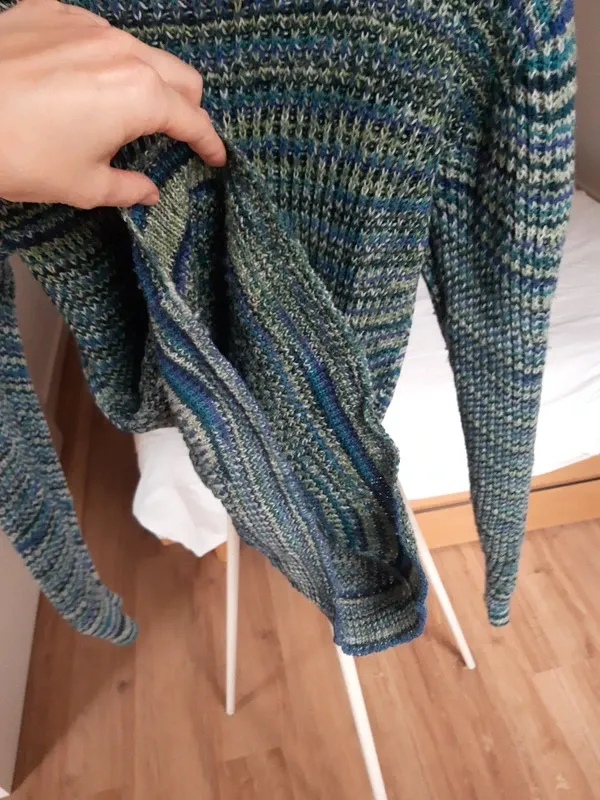 Jersey de lana hecho a mano entallado