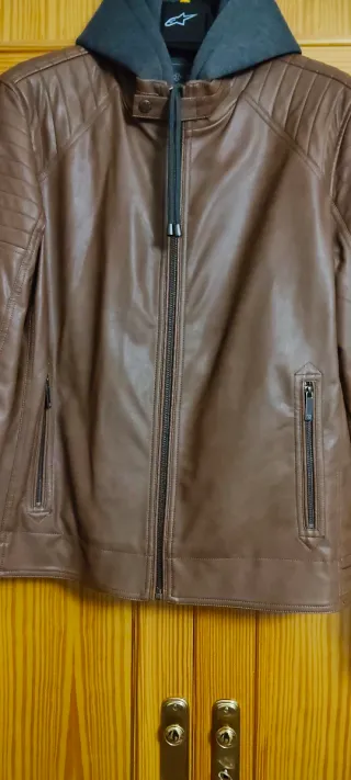 Cazadora Polipiel Acolchada Marrón