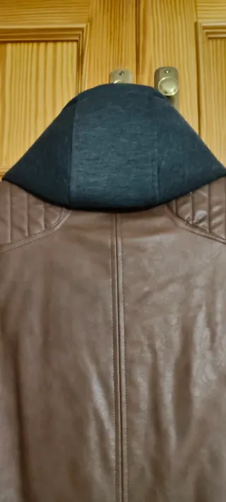 Cazadora Polipiel Acolchada Marrón