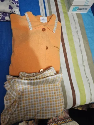 Pijama C.S.A. Naranja Talla 48/20