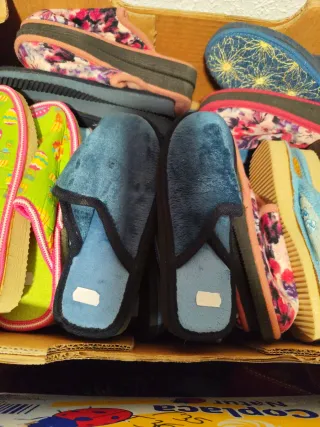 Liquidación zapatillas de casa