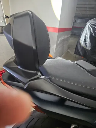 Respaldo Yamaha TMAX