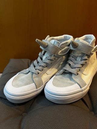 20 C/U--Zapatillas Vans Altas Niñ@s talla 34 ambos