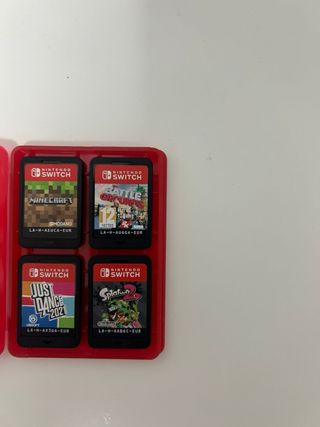 Nintendo Switch + 4 juegos