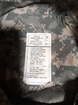 Gorra de camuflaje militar