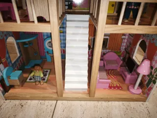 Casa muñecas madera