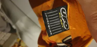 Gorra UFO Plast naranja y Negra