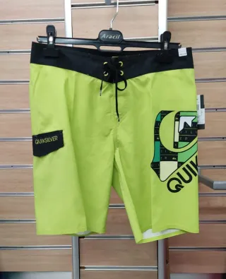 Bañador Quicksilver talla 30(M) 32(L) 34(XL) NUEVO