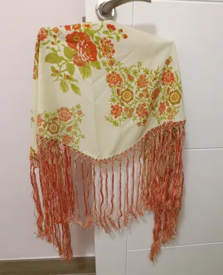 Mantoncillo flamenca de mujer