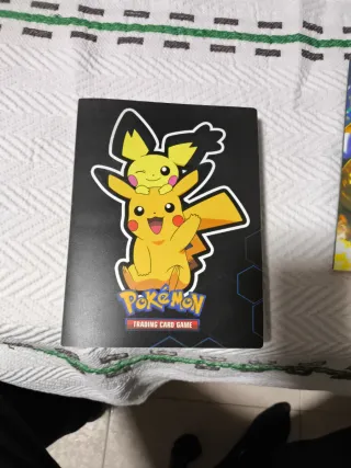Álbum de cartas Pokémon