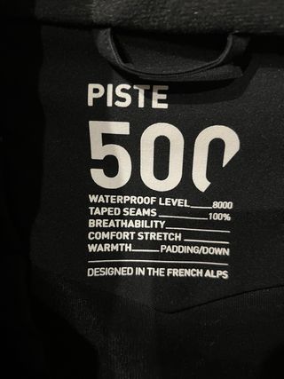 Cazadora de chico negra con muy poco uso