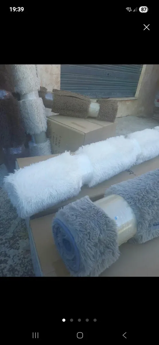 Tapete peludo 133x195cm 1 unidade 25€