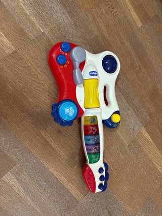Chicco Chitarra e Cane Pluto Giocattoli