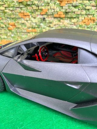 Lamborghini Sesto Elemento – Rastar – Escala 1:14