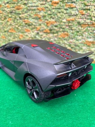 Lamborghini Sesto Elemento – Rastar – Escala 1:14