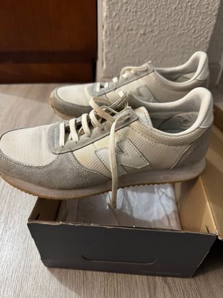 Zapatilla New Balance WL220TS Gris/Blanco Talla 40