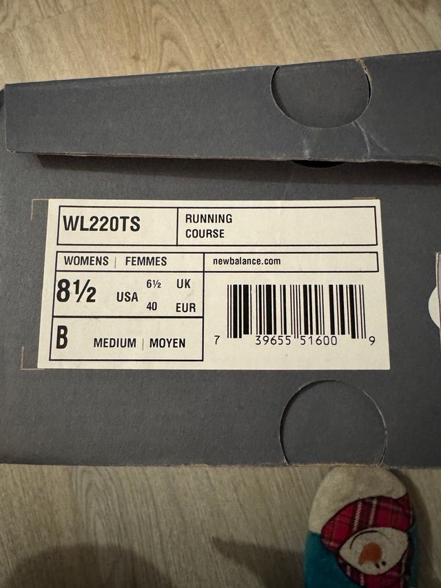 Zapatilla New Balance WL220TS Gris/Blanco Talla 40