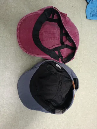 Pack 2 Gorras Boina Gris y Rojo vaquero