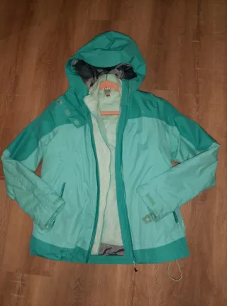 Chaqueta impermeable con doble capa de polar