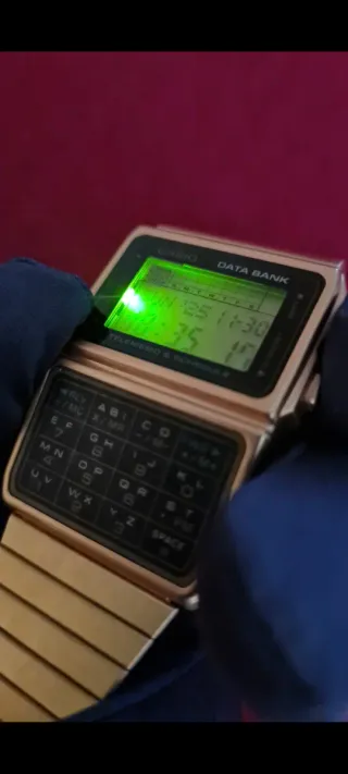 Reloj digital calculadora CASIO DBC-610, N.O.S.