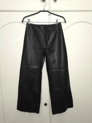 Pantalón culotte polipiel Zara Kids