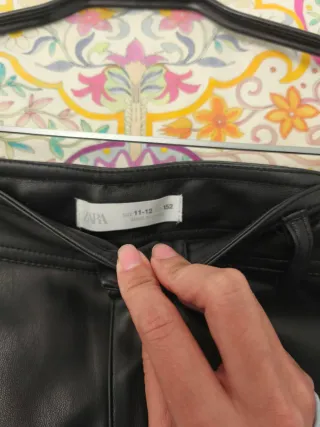 Pantalón culotte polipiel Zara Kids