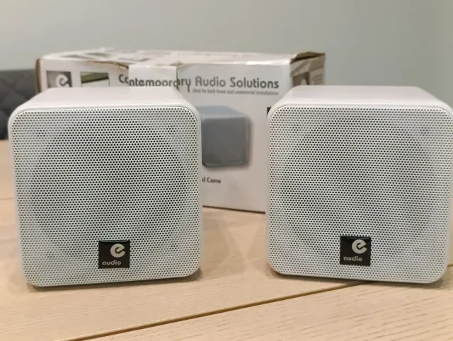 Altavoces E Audio Blancos 4