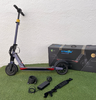 Patinete E-TWOW Booster PLUS S+ con sólo 599 Km