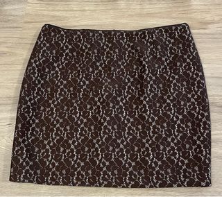 Falda TRUCCO encaje negro y marrón
